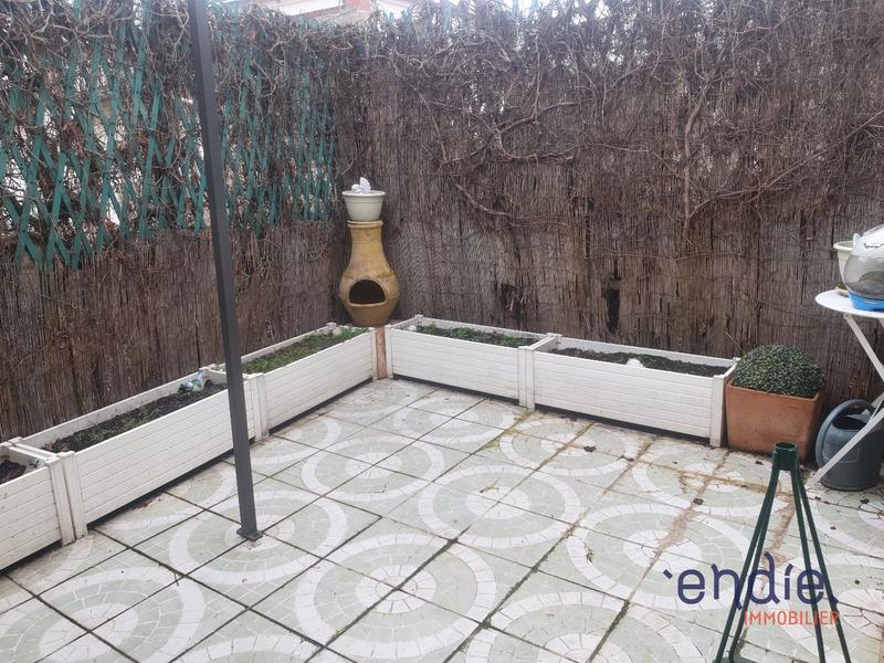 Appartement bourgeois - 193 m² - 9 pièces