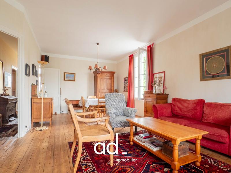 Maison ancienne - 180 m² - 8 pièces