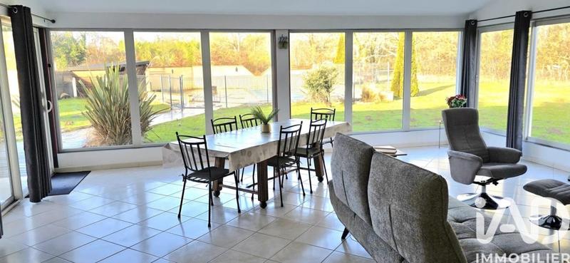 Maison - 187 m² - 8 pièces