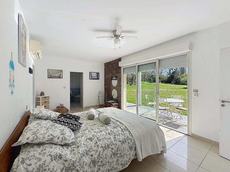 Maison - 294 m² - 6 pièces