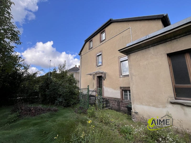 Maison - 207 m² - 10 pièces