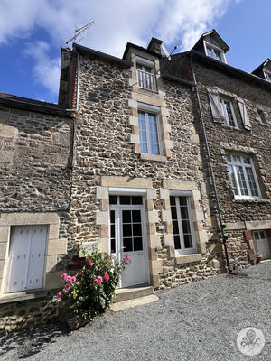 Maison - 122 m² - 4 pièces