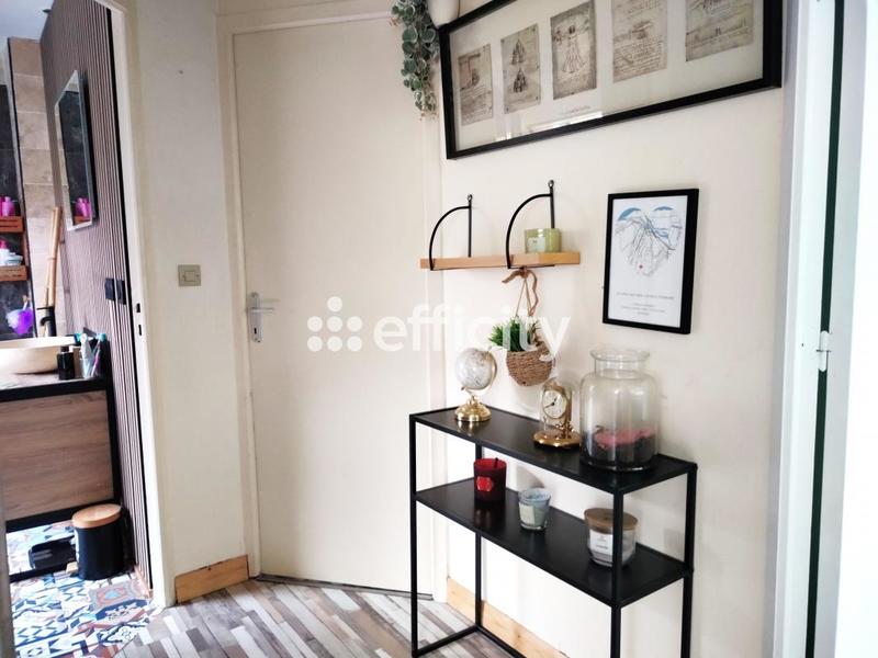 Maison - 93 m² - 5 pièces