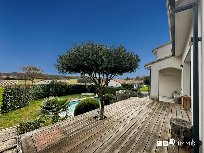 Maison contemporaine - 131 m² - 5 pièces