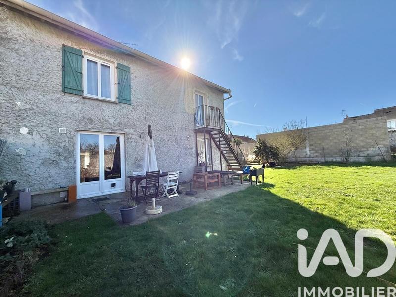 Maison - 155 m² - 5 pièces