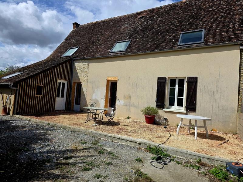 Maison - 120 m² - 8 pièces