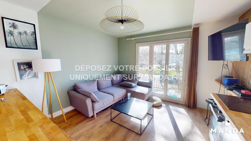 Chambre - 10 m² - 6 pièces