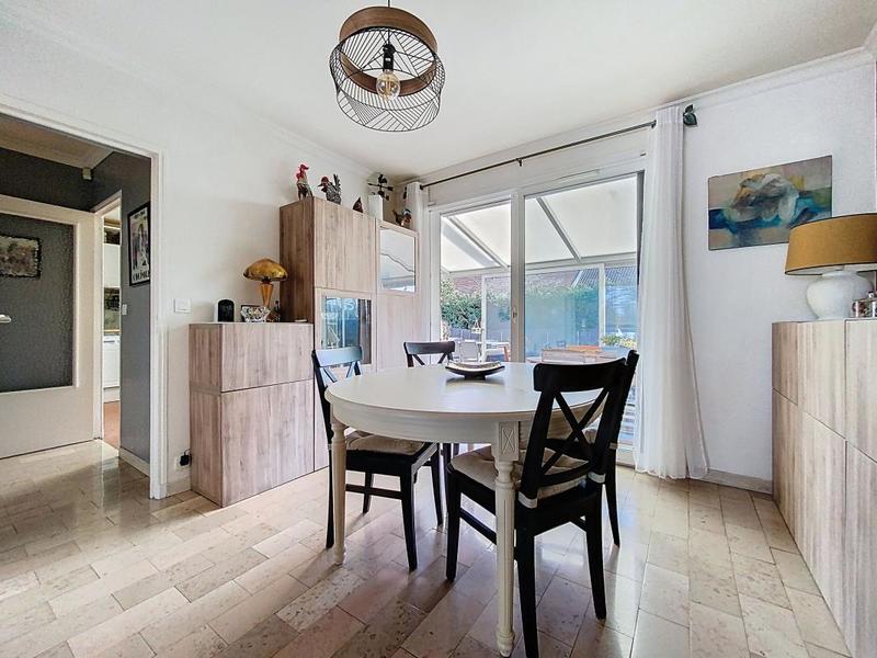 Maison traditionnelle - 135 m² - 6 pièces