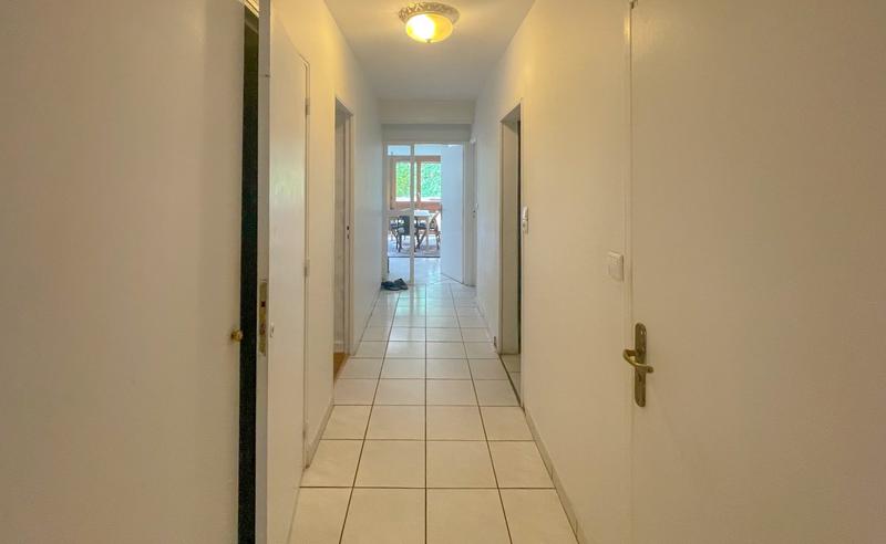 Appartement - 120 m² - 6 pièces