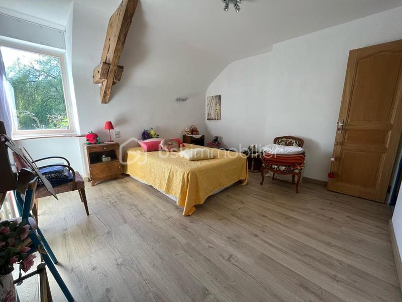 Moulin - 197 m² - 7 pièces