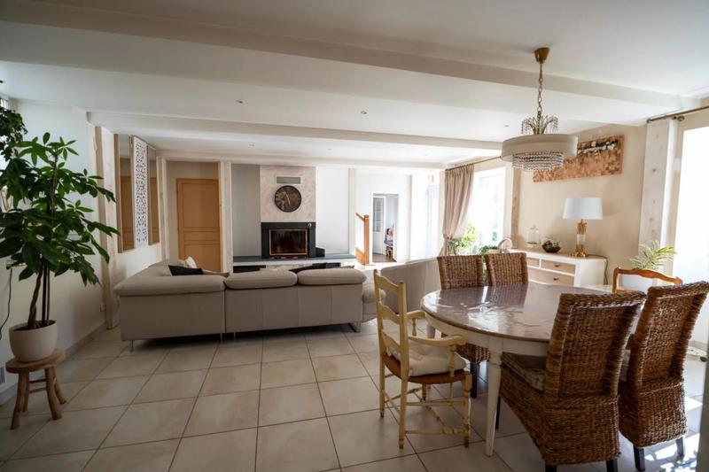 Longère - 185 m² - 5 pièces