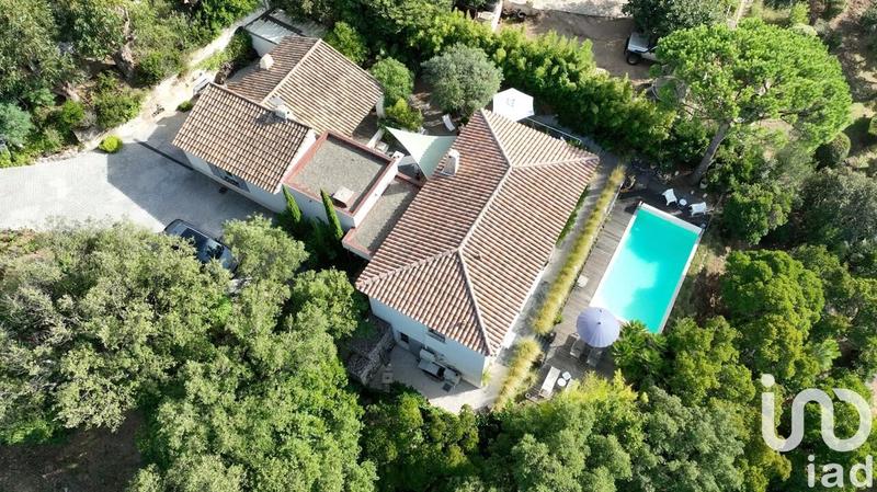 Maison - 174 m² - 6 pièces