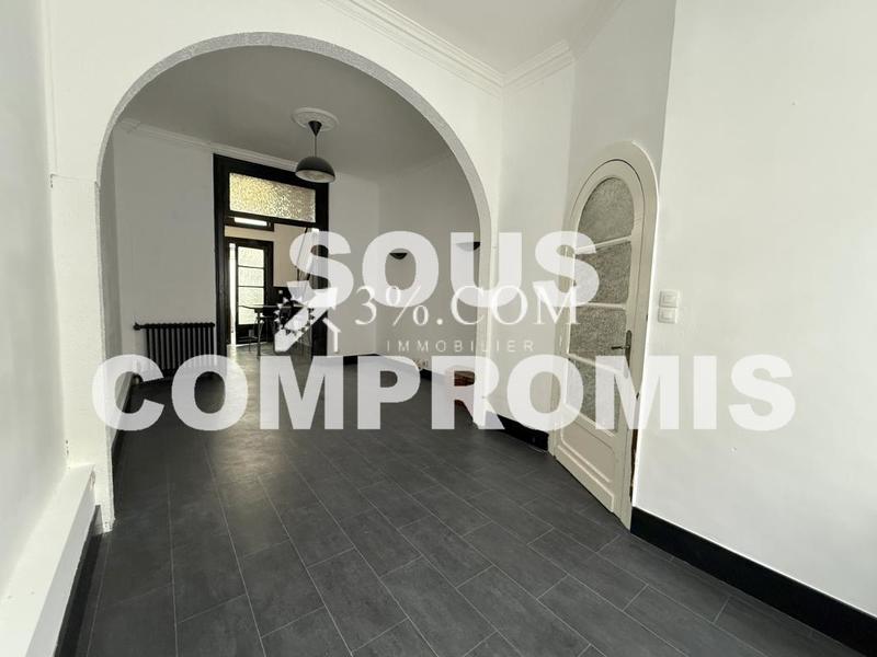 Maison - 97 m² - 5 pièces