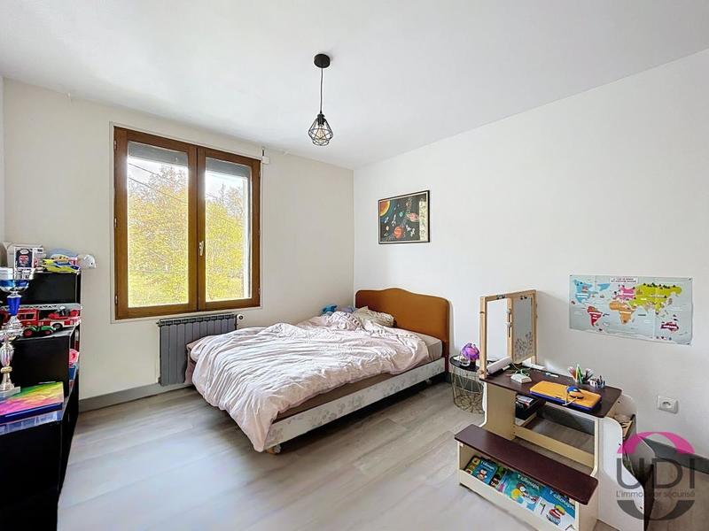 Maison - 123 m² - 7 pièces