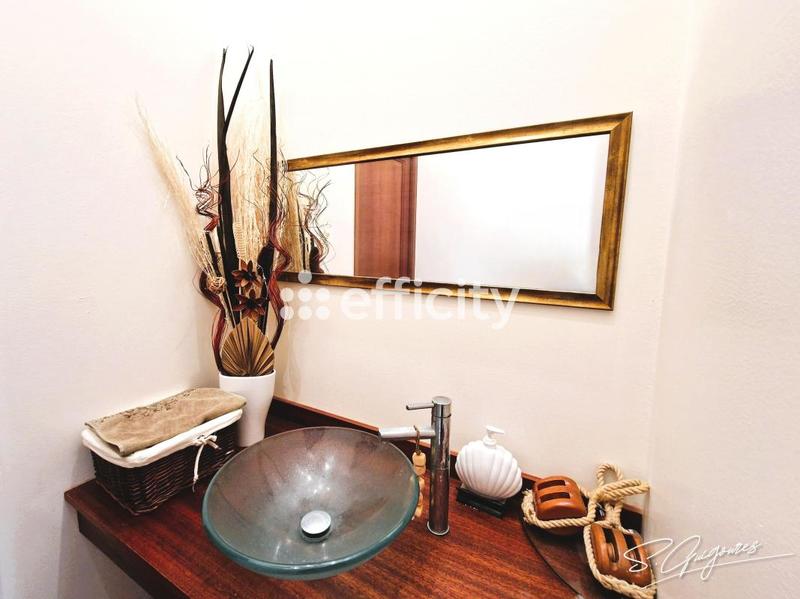 Maison de campagne - 273 m² - 7 pièces