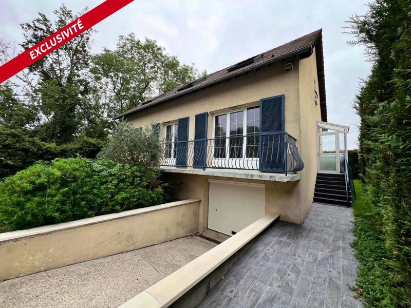 Maison - 174 m² - 8 pièces