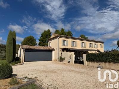 Maison - 280 m² - 10 pièces