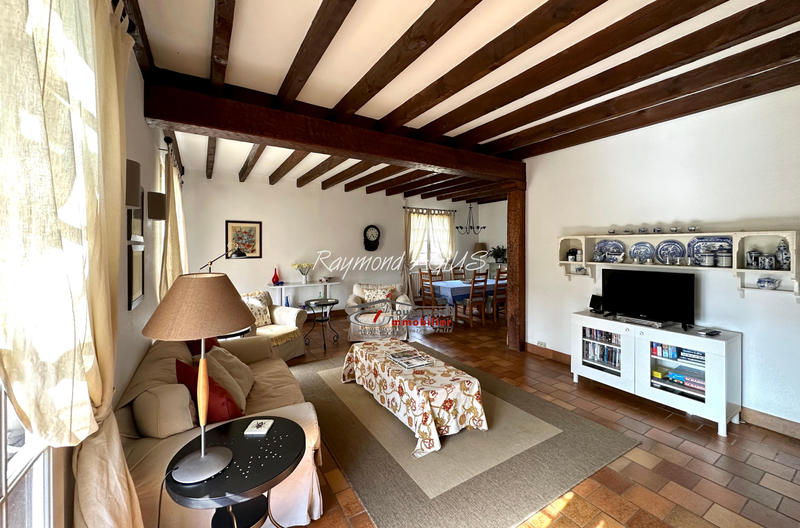 Maison - 159 m² - 7 pièces