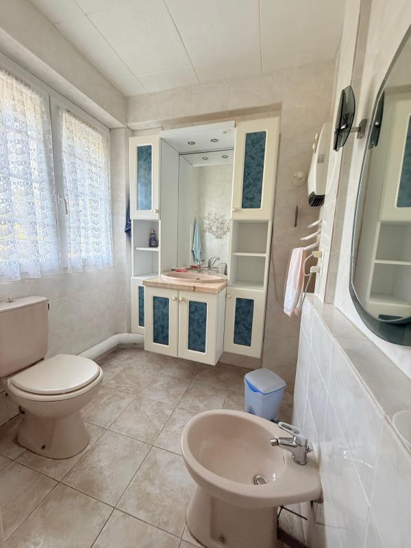 Villa - 137 m² - 4 pièces