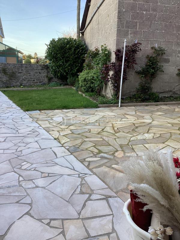 Maison en pierre - 85 m² - 5 pièces