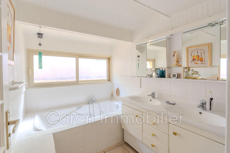 Maison - 164 m² - 6 pièces