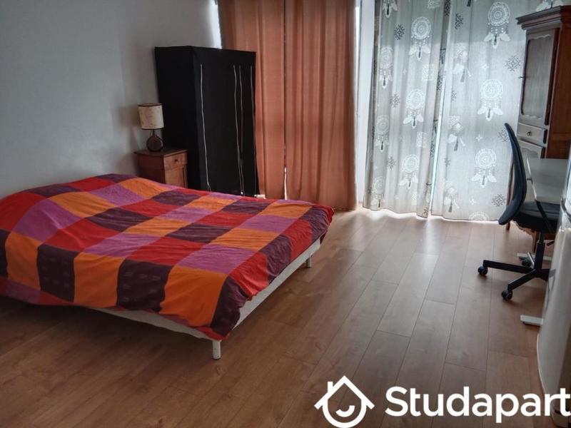 Chambre - 22 m² - 1 pièce