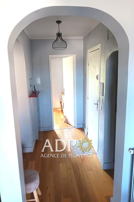 Appartement - 77 m² - 4 pièces