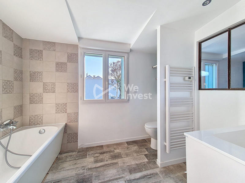 Maison - 90 m² - 5 pièces