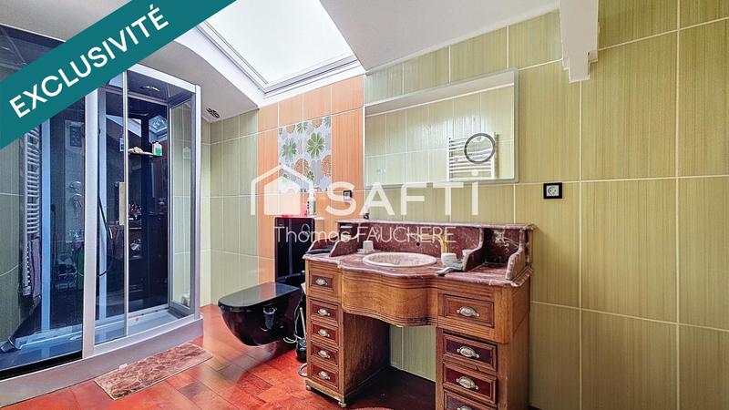 Maison - 180 m² - 6 pièces