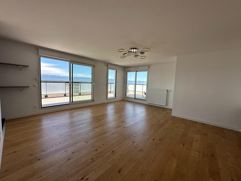 Appartement - 89 m² - 4 pièces