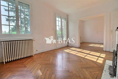 Maison - 118 m² - 4 pièces