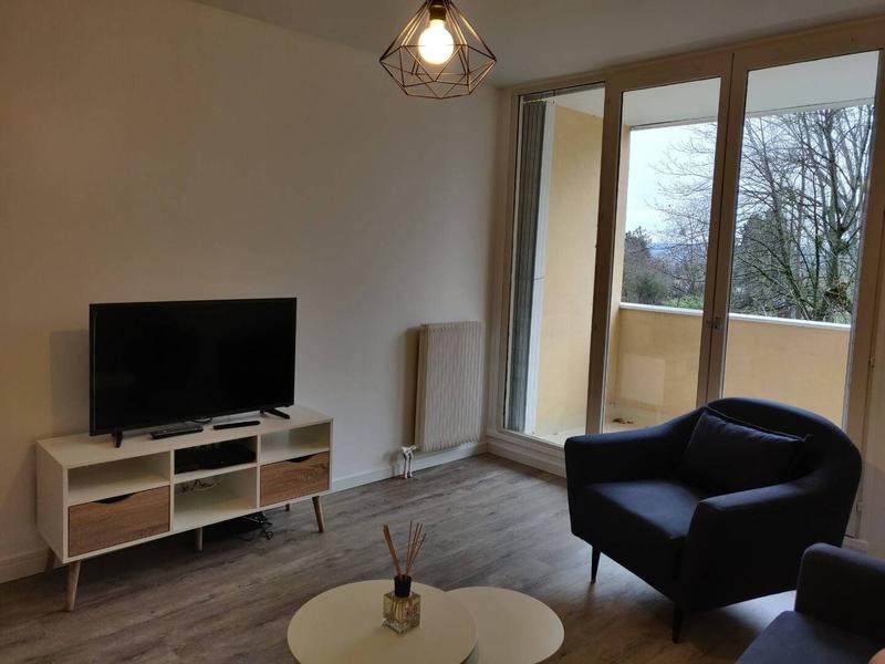 Appartement - 77 m² - 4 pièces