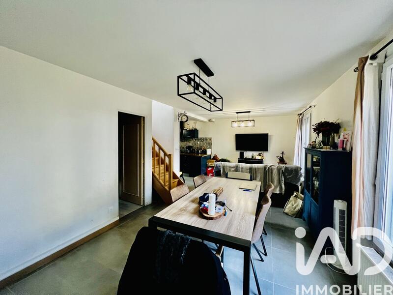 Maison - 80 m² - 3 pièces