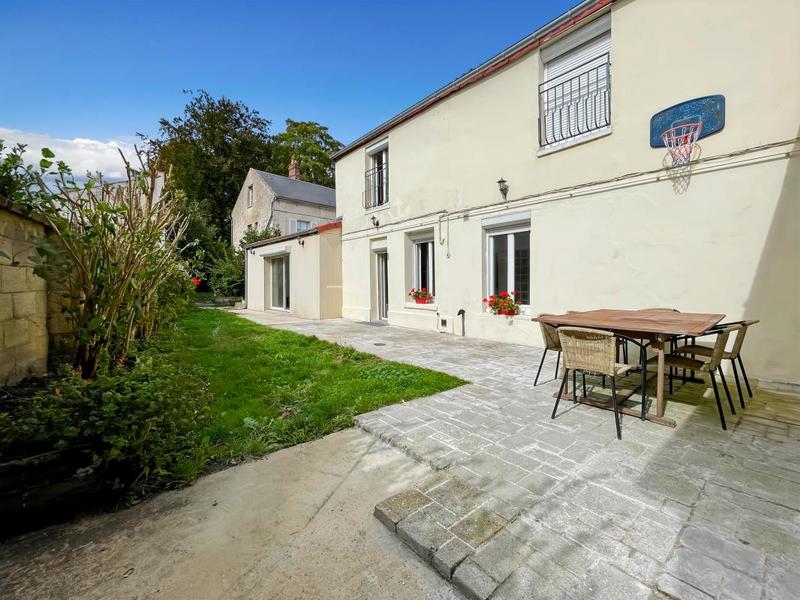 Maison - 142 m² - 6 pièces