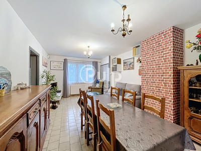 Maison - 84 m² - 3 pièces