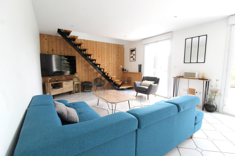 Maison - 190 m² - 5 pièces