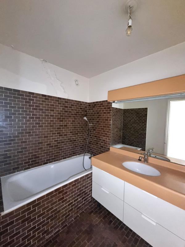 Appartement - 95 m² - 4 pièces