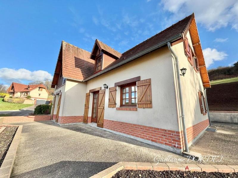 Maison traditionnelle - 112 m² - 3 pièces