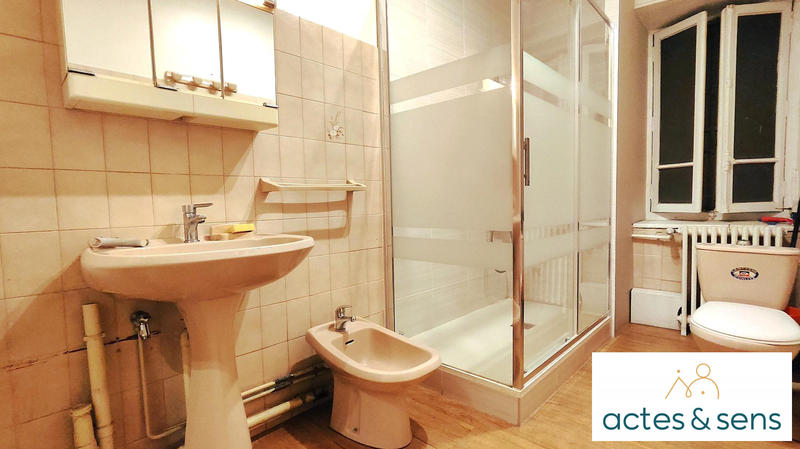 Appartement - 101 m² - 4 pièces