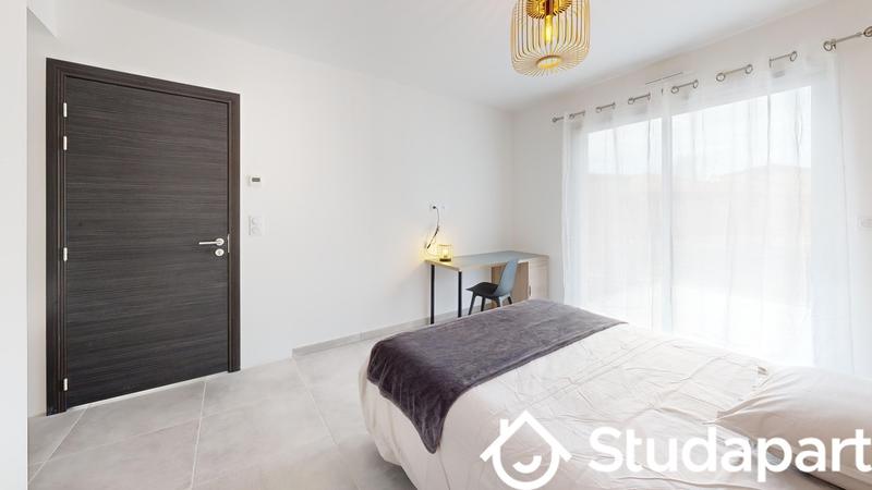 Chambre - 17 m² - 1 pièce