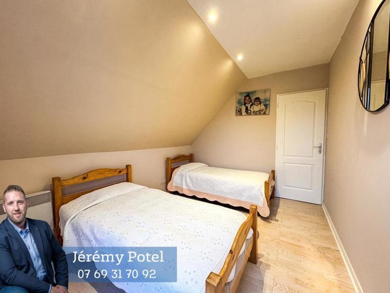 Pavillon - 165 m² - 6 pièces