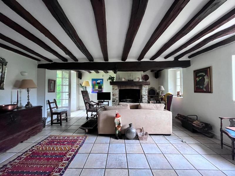 Chaumière - 120 m² - 5 pièces