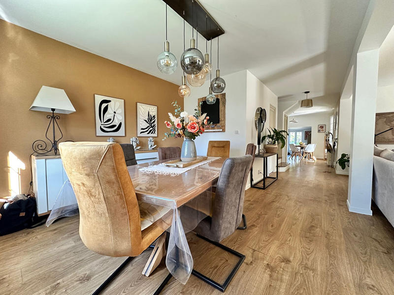 Maison - 156 m² - 6 pièces