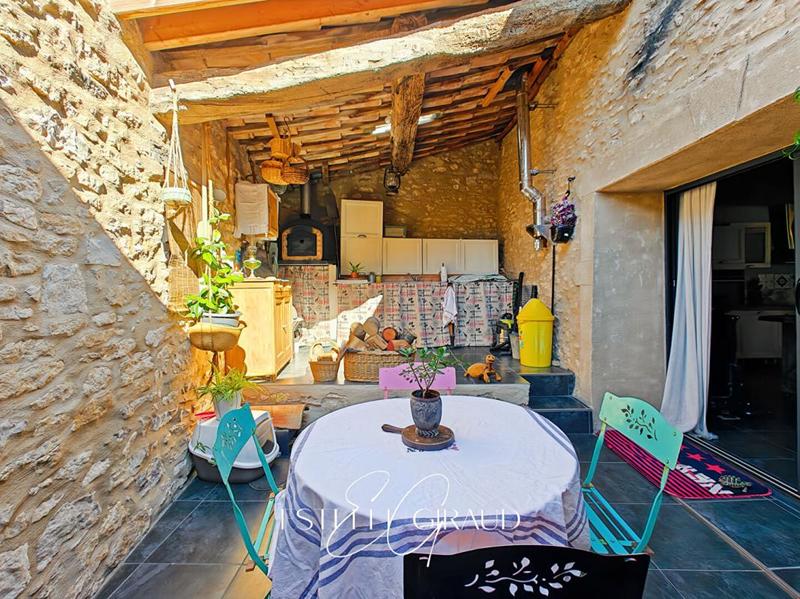 Maison - 101 m² - 3 pièces