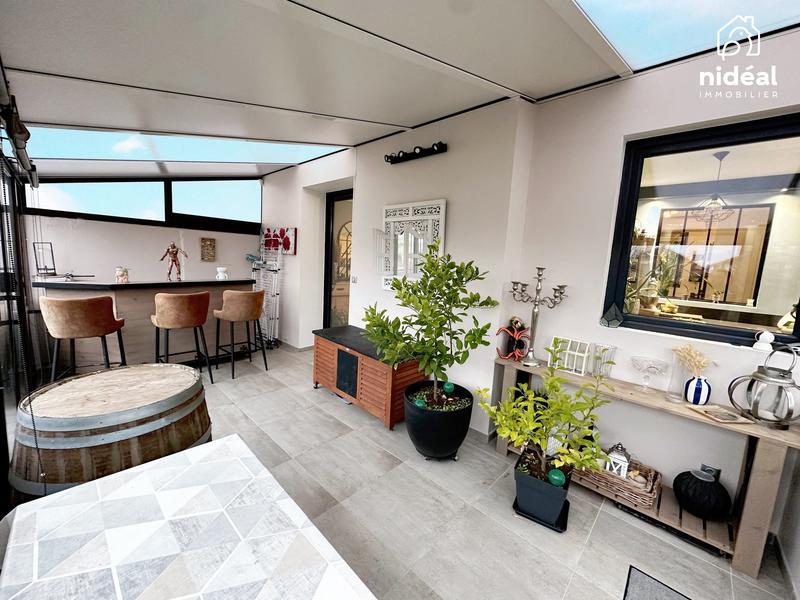 Maison - 114 m² - 6 pièces