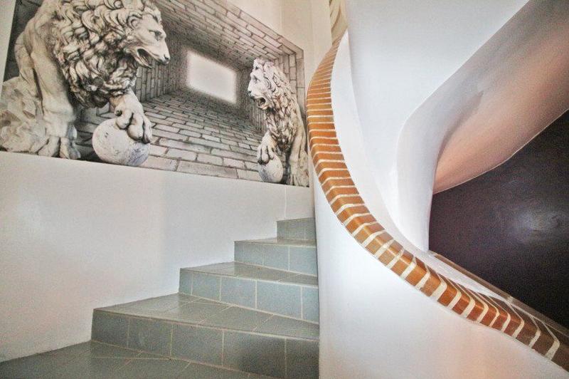 Propriété - 870 m² - 16 pièces