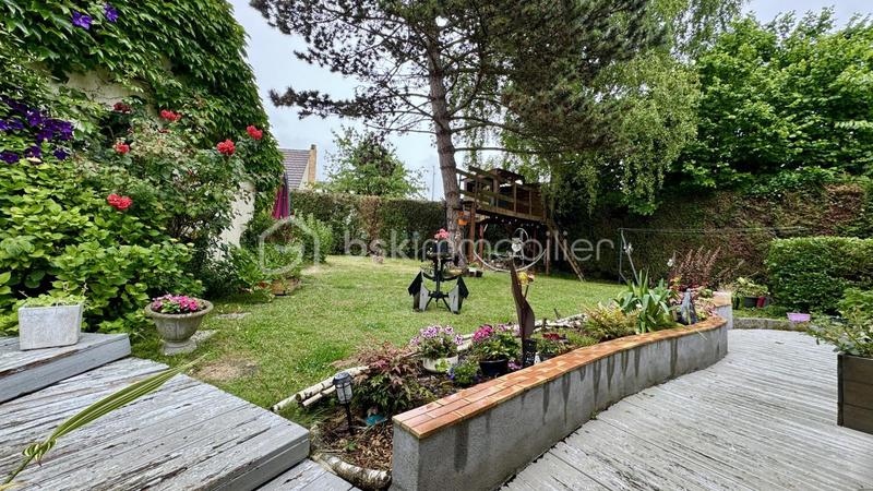 Maison - 120 m² - 5 pièces