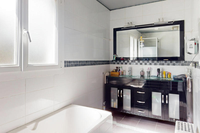 Maison - 190 m² - 6 pièces