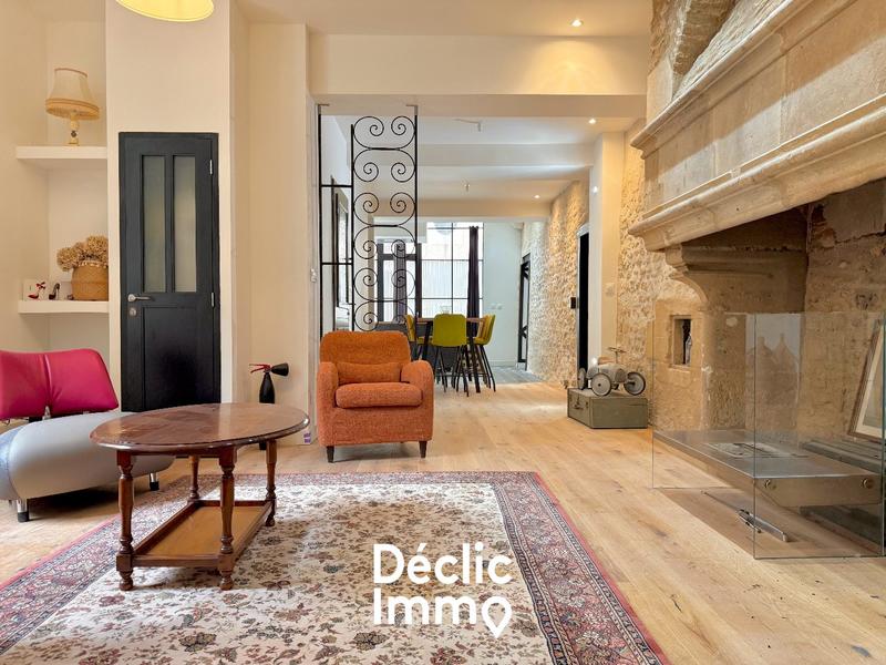 Appartement - 120 m² - 5 pièces