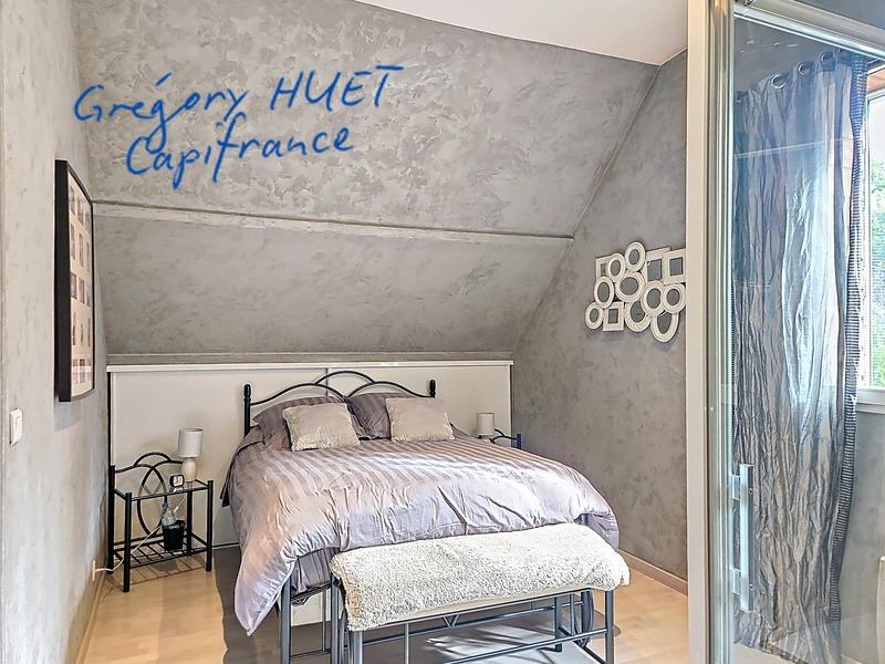 Maison - 151 m² - 8 pièces